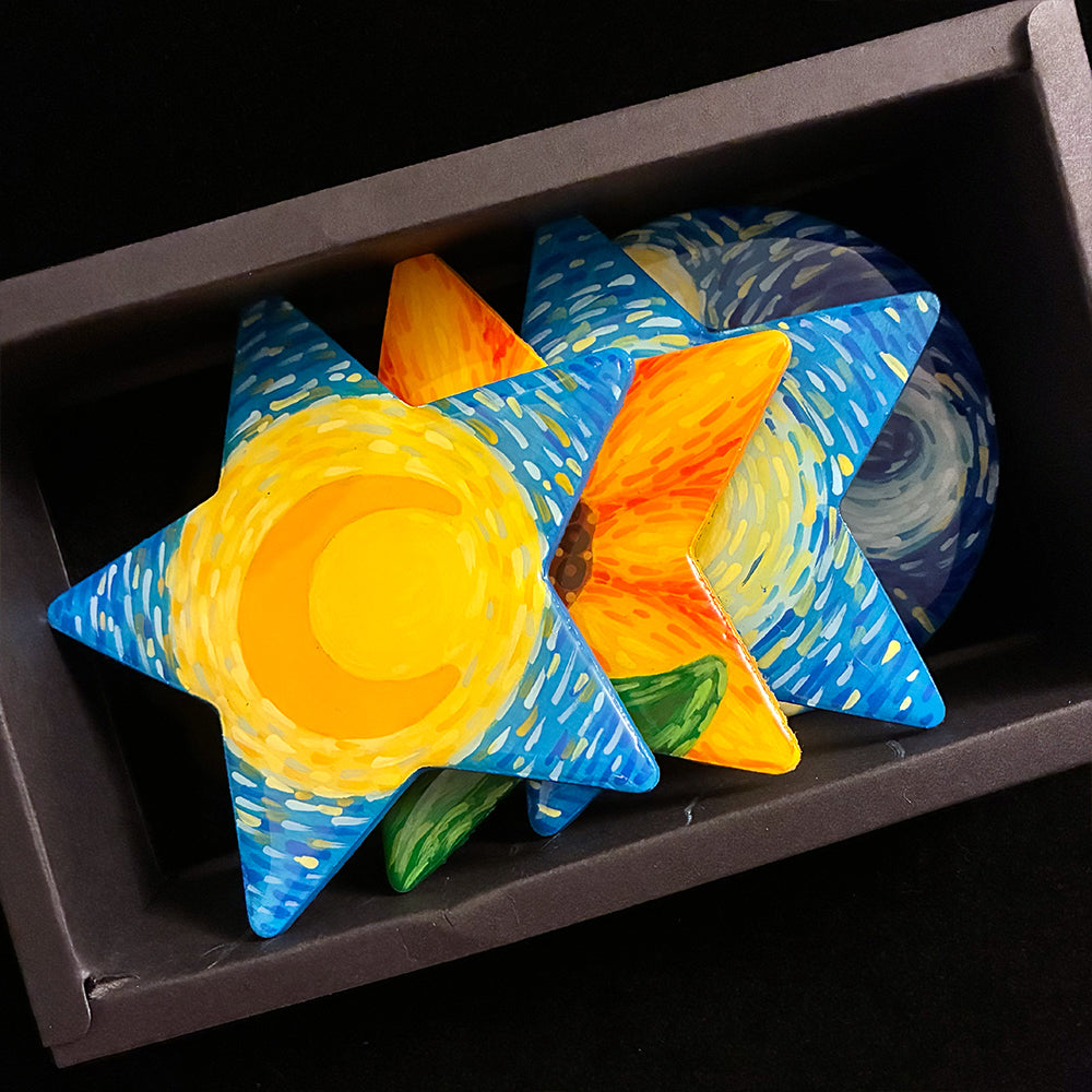 Decorative starry night coaster set in a box
