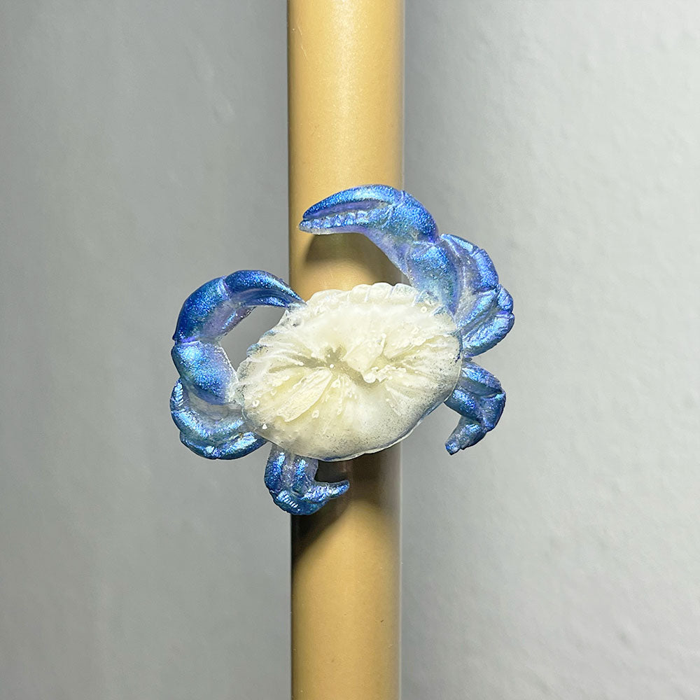 Lee's Art Studio blue and white crab resin magnet