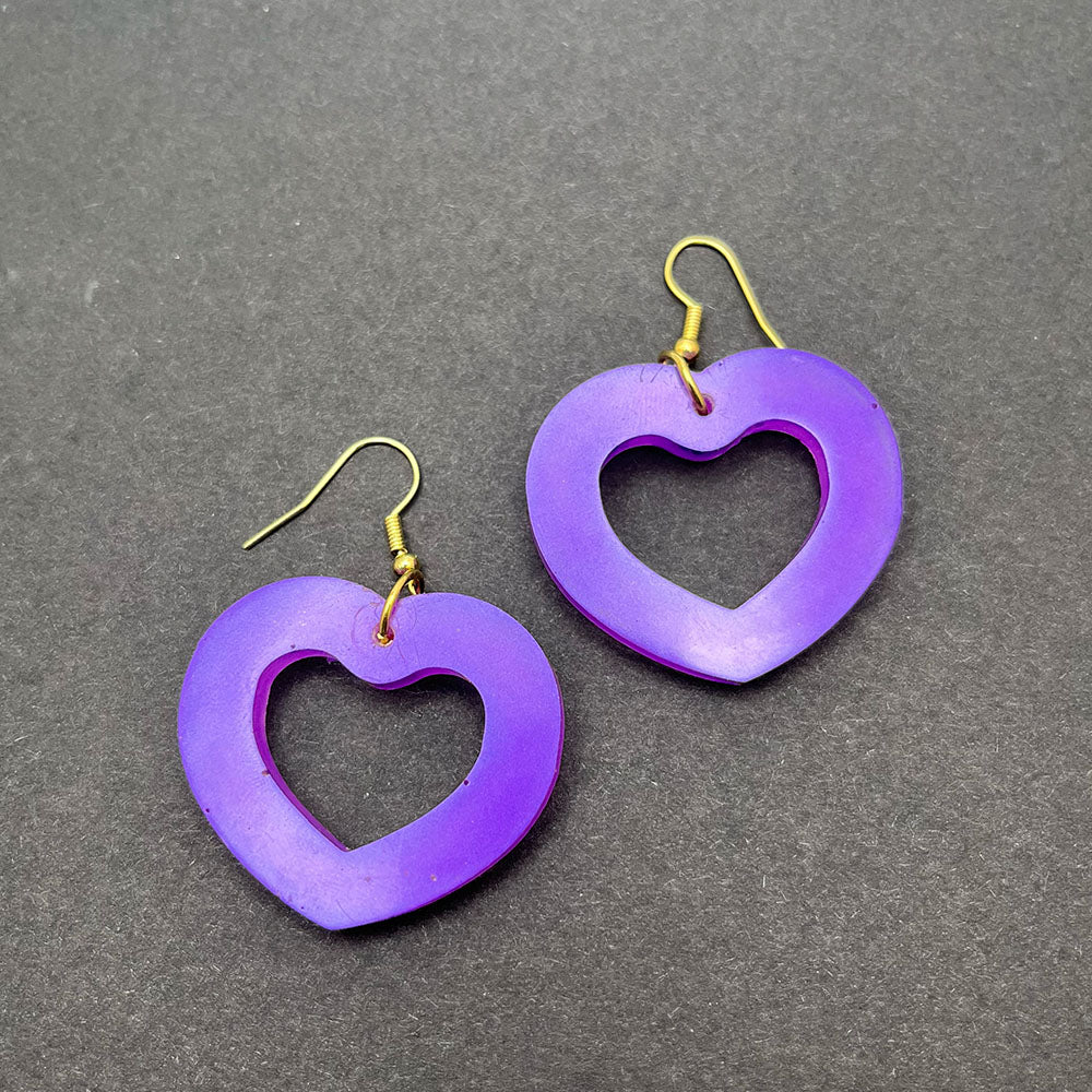 Lee's Art Studio glow in the dark purple heart resin earrings