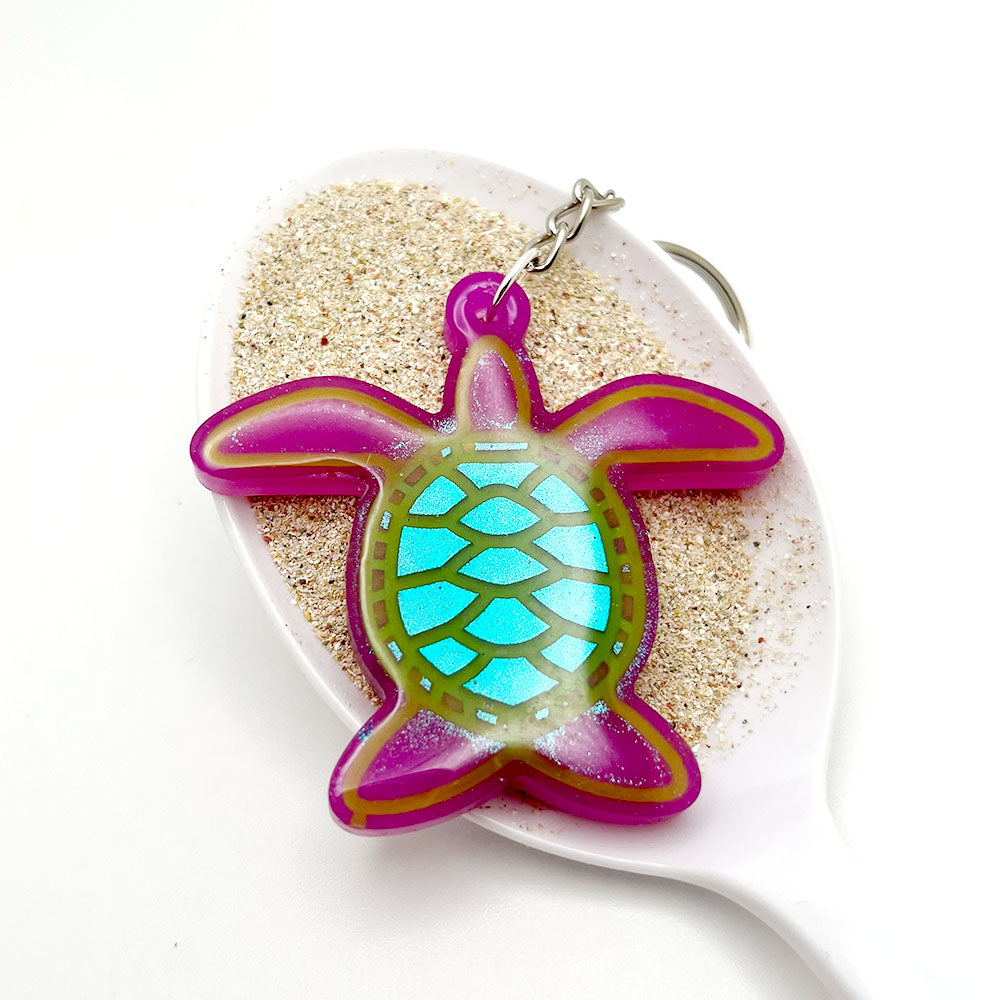 Lee's Art Studio glow in the dark turtle shape resin keychain